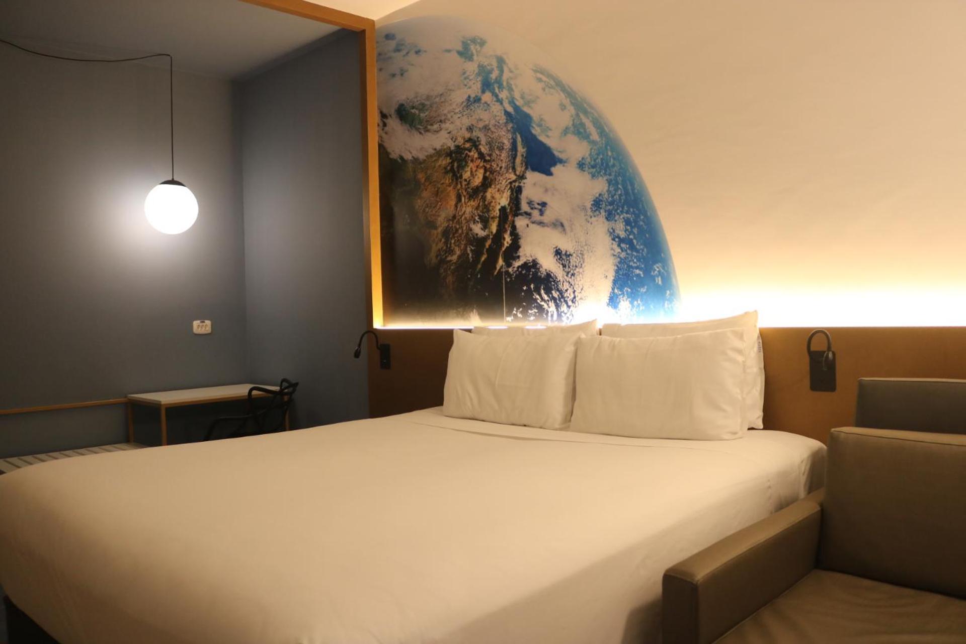Hotel Ibis Styles Batel 3*